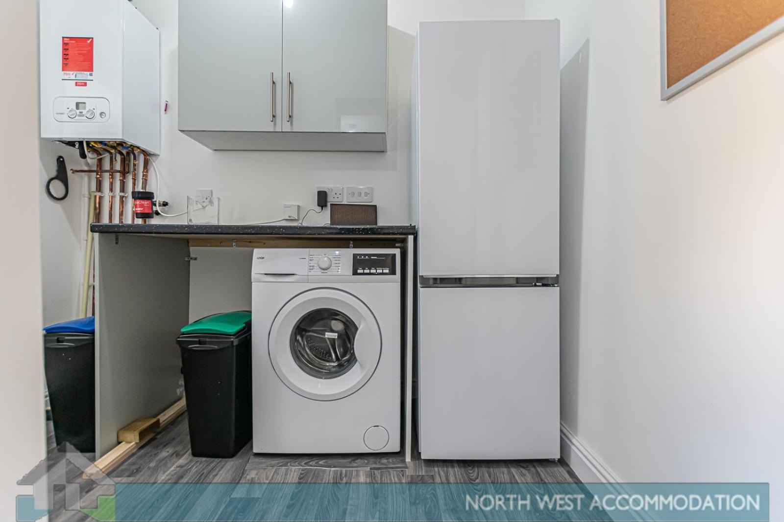 Relocation Or Family Stay 3Br Home In Warrington Warrington (Cheshire) Luaran gambar